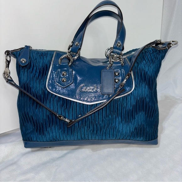 🔥SALE Coach Ocean Ashley Gathered Sateen Carry All Satchel - Picture 1 of 12